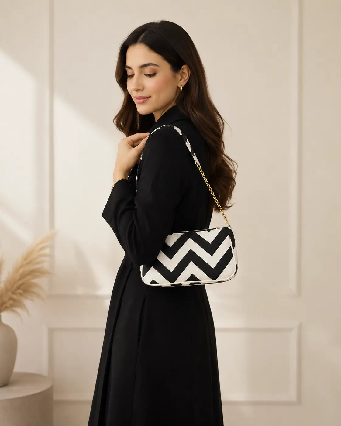 Classic Zigzag Elegance Bag For Women In Pakistan