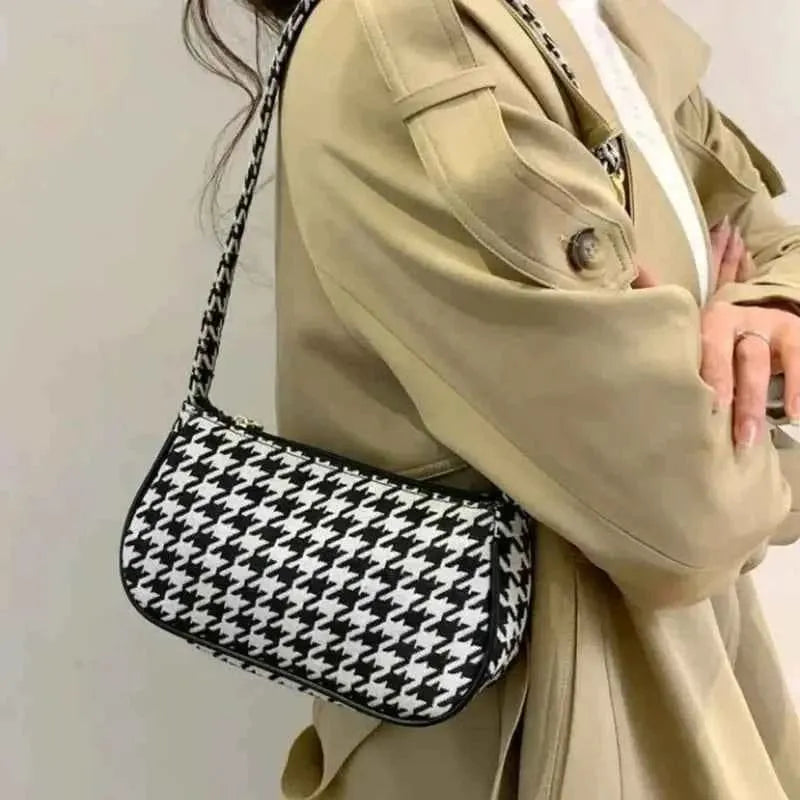 Black & White Houndstooth Shoulder Bag-Trendy Women’s Handbag in Pakistan