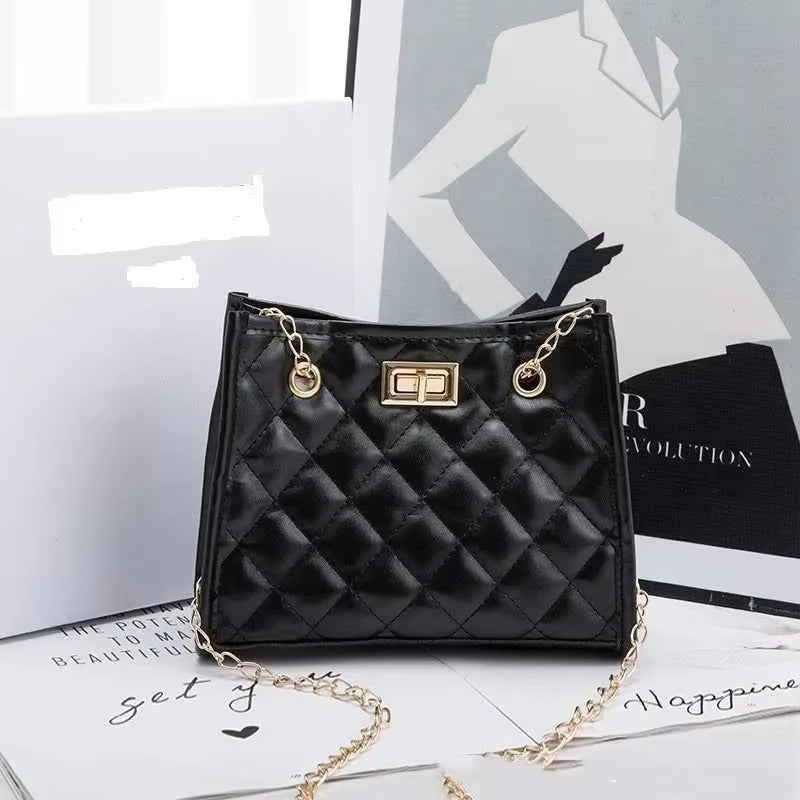 Blush Royale Quilted Chain Handbag Black
